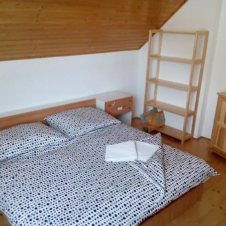 Guest house Ubytovanie Hugo Alzbetka